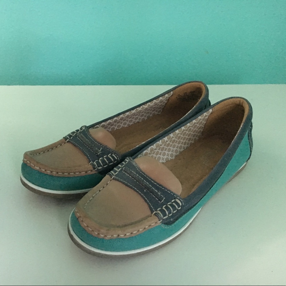 Women mocassins